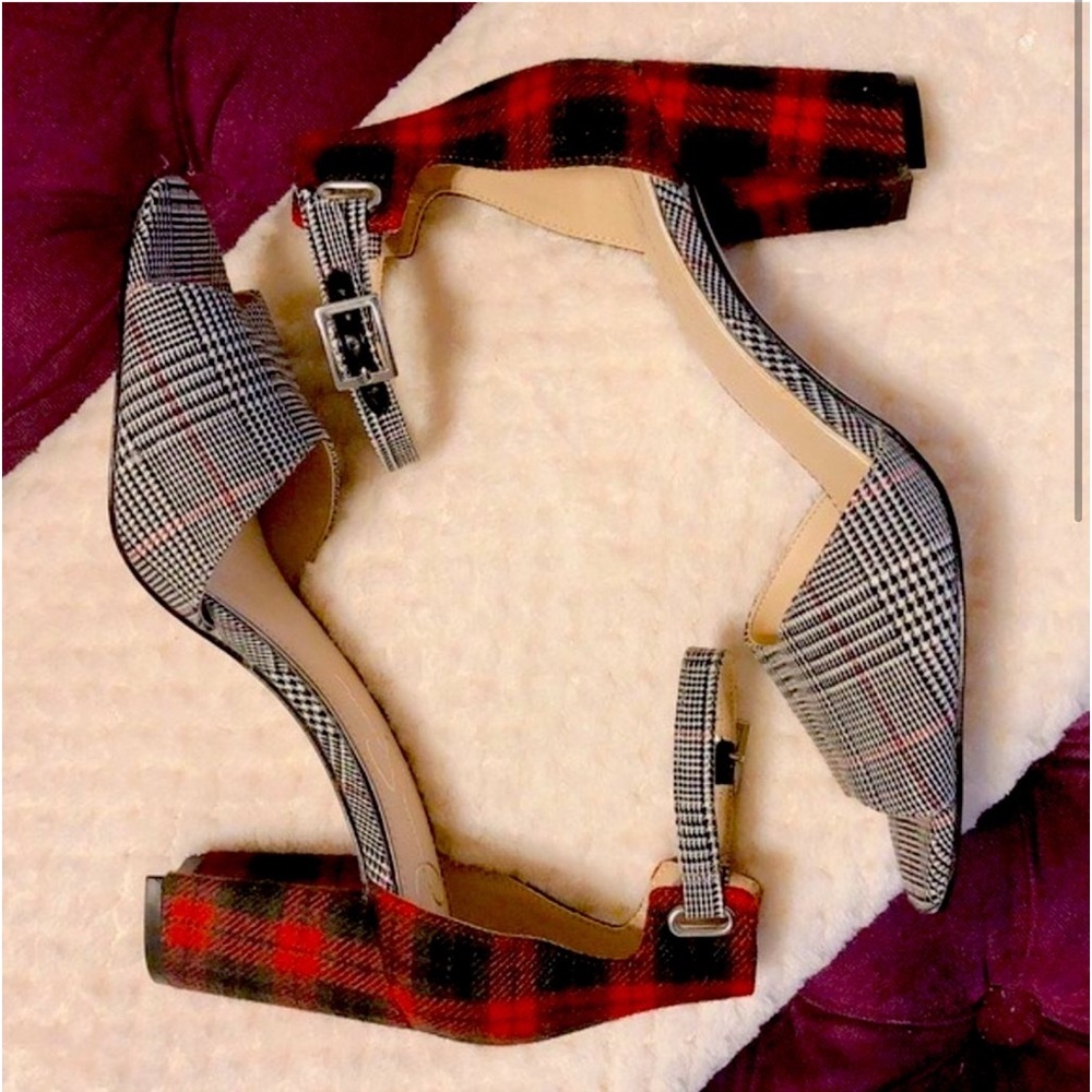 Jessica Simpson Plaid Ankle Strap Shoes Block Heel Red Black White Size 8M NWT